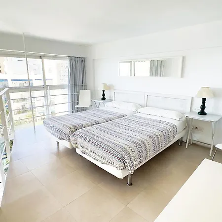 דירה Skol 302 Super One-bedroom Duplex With Sea Views *