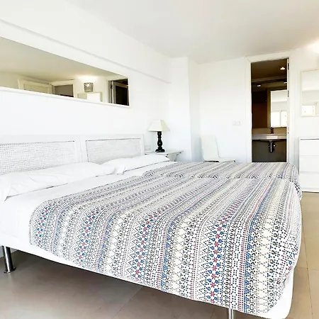 Skol 302 Super One-bedroom Duplex With Sea Views * Marbella