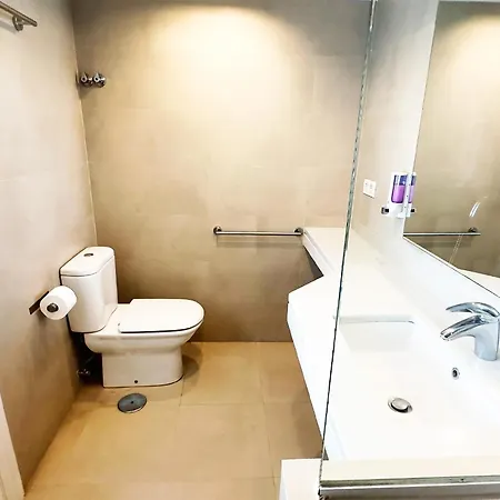 Skol 302 Super One-bedroom Duplex With Sea Views Marbella