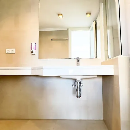 Skol 302 Super One-bedroom Duplex With Sea Views * Marbella