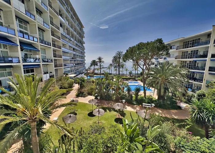 Skol 302 Super One-bedroom Duplex With Sea Views